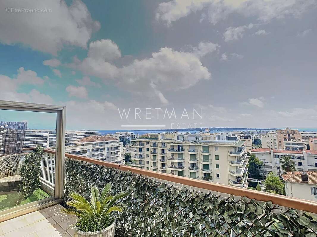 Appartement à CANNES