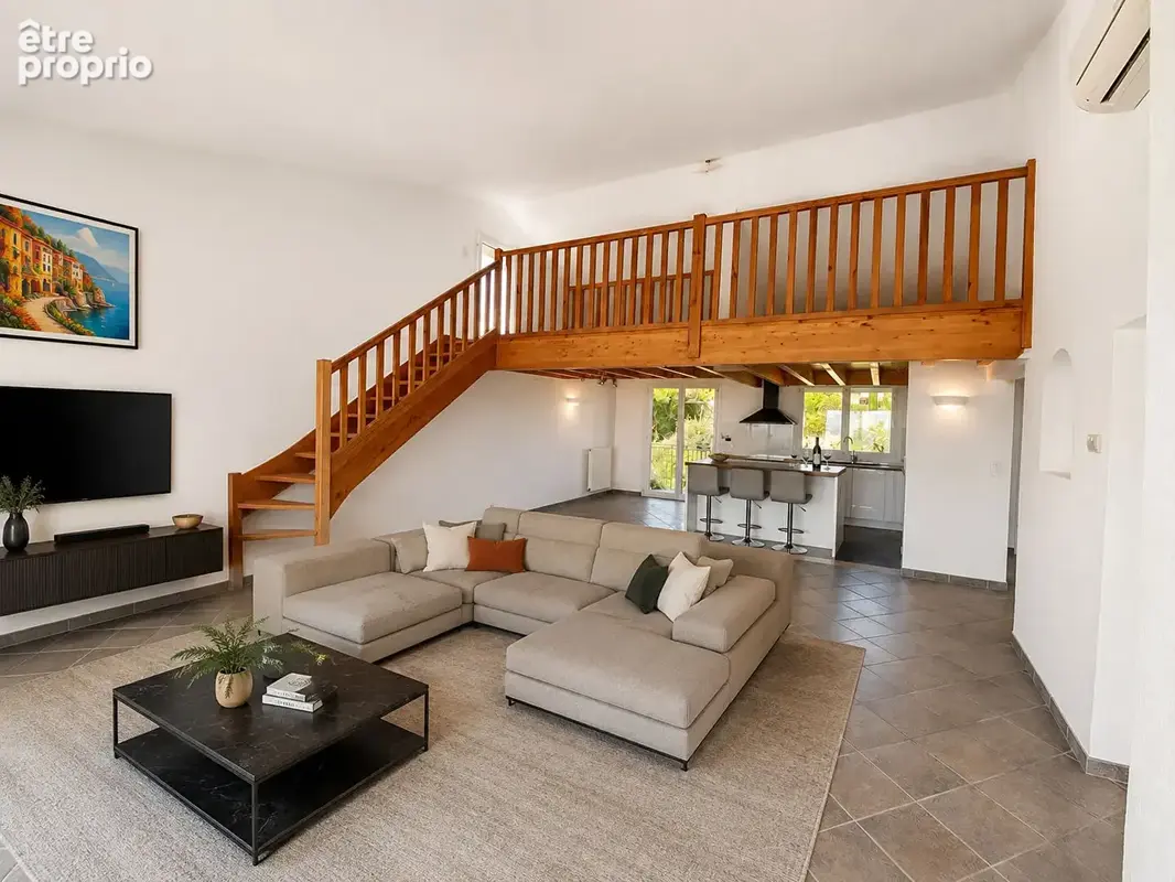 Villa de PLAIN PIED avec une VUE INCROYABLE et CAVE surprenante ! - photo 17