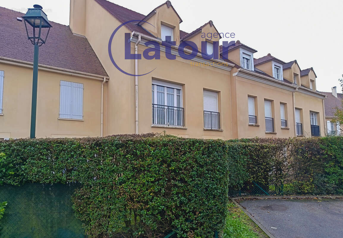 Appartement à HOUDAN