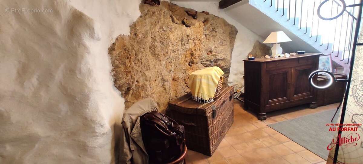 Maison à ROQUEFORT-DES-CORBIERES