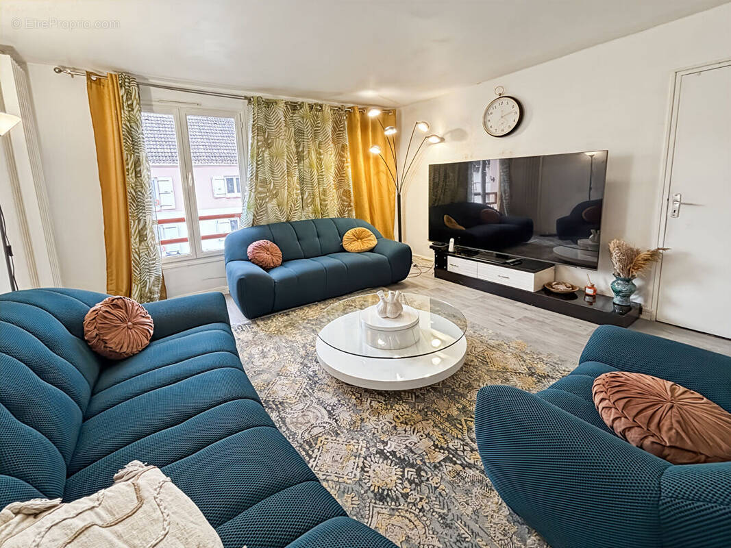 Appartement à LE MEE-SUR-SEINE