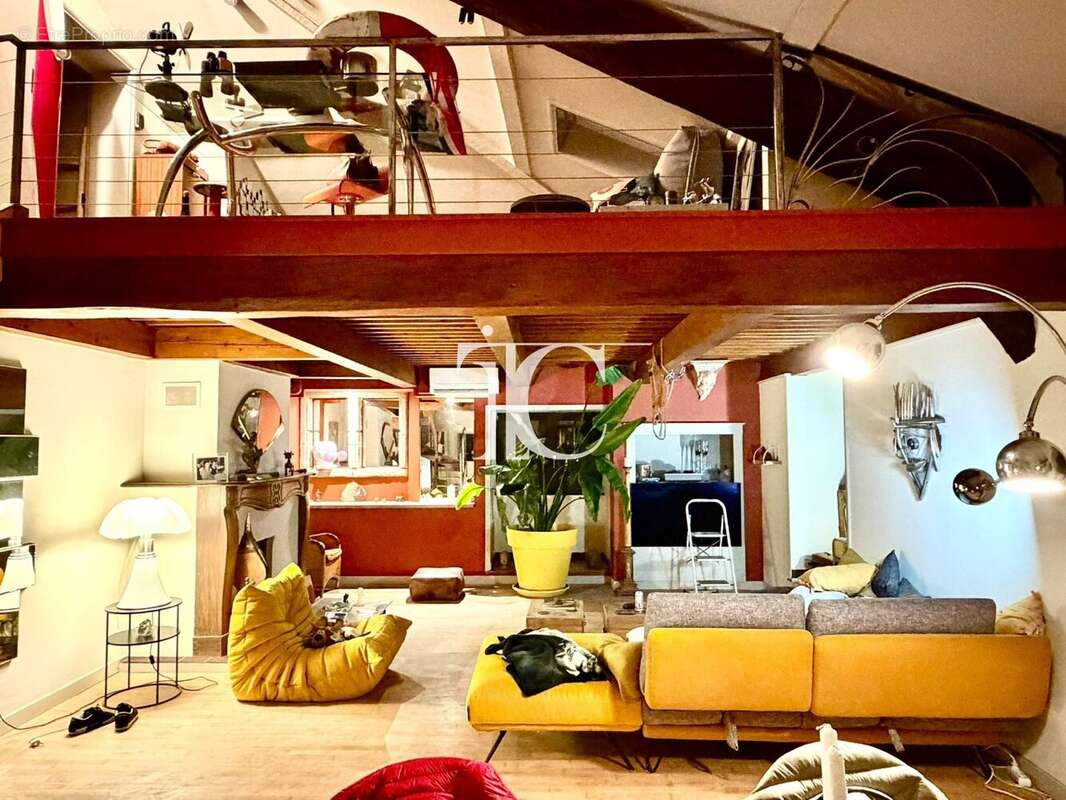 Appartement à AUBENAS