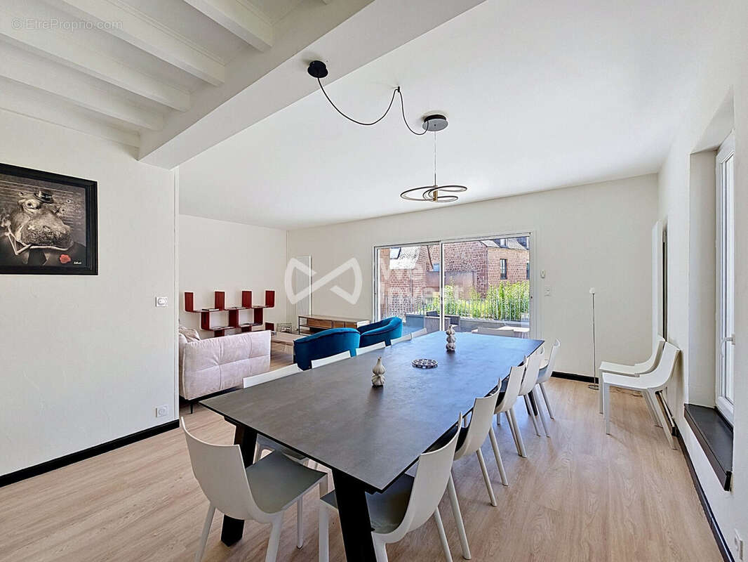Appartement à MARCILLAC-VALLON