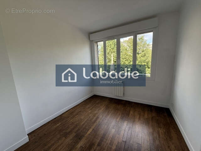 EXCLUSIVITE, centre ville de Vire, appartement de 44.18m2 très lumineux avec balcon, cave. - photo 8