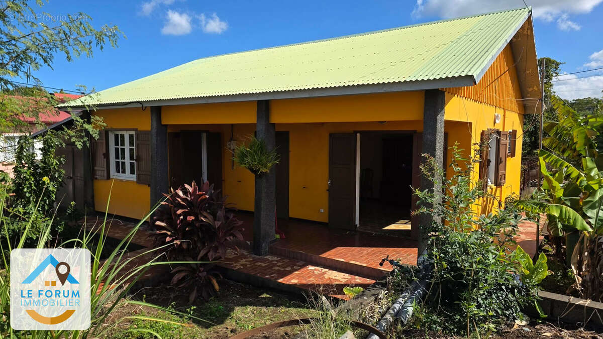 Maison à LE TAMPON