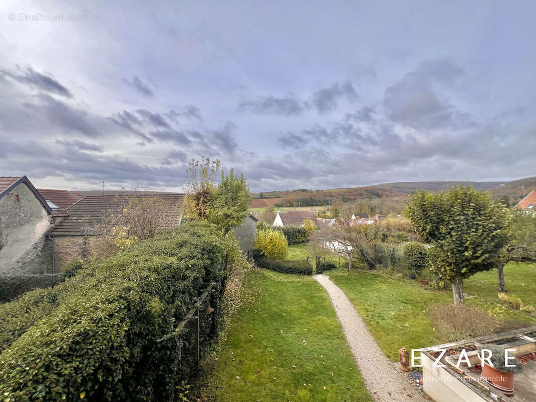 Maison à MESSIGNY-ET-VANTOUX