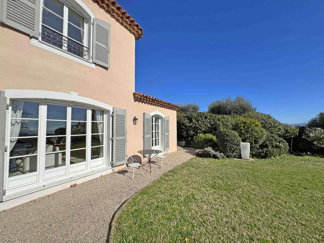 Maison à VENCE
