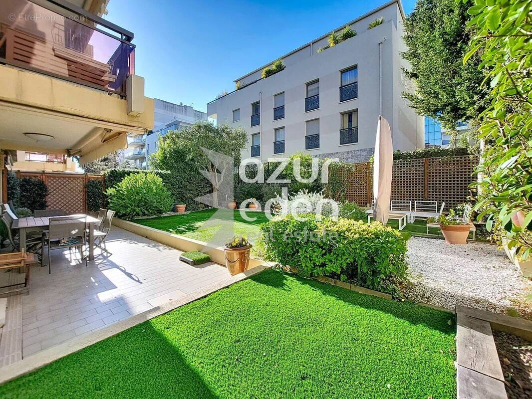 Appartement à CANNES
