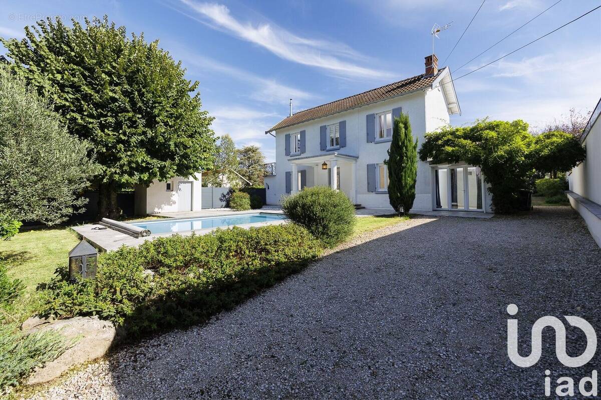 Photo 1 - Maison à SAINT-BERNARD