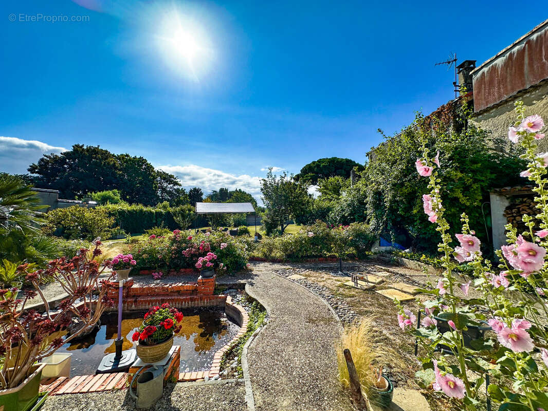 Maison à MESCHERS-SUR-GIRONDE