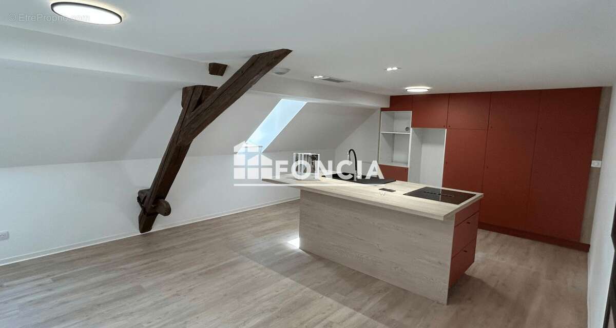 Sarrebourg – Exceptionnel duplex F3 de 104 m² dans une ancienne filature réhabilitée avec prestations contemporaines + carport - photo 3