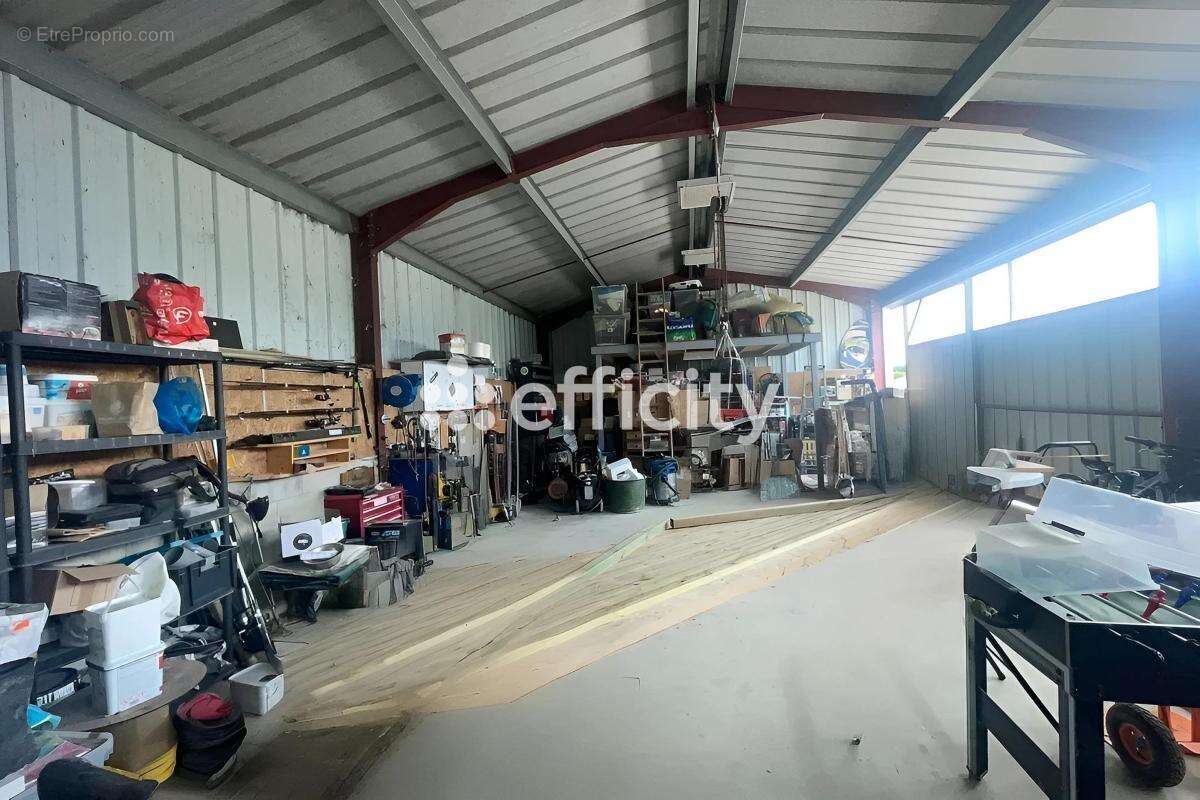 Maison 120 m² à Rouillac  - photo 23