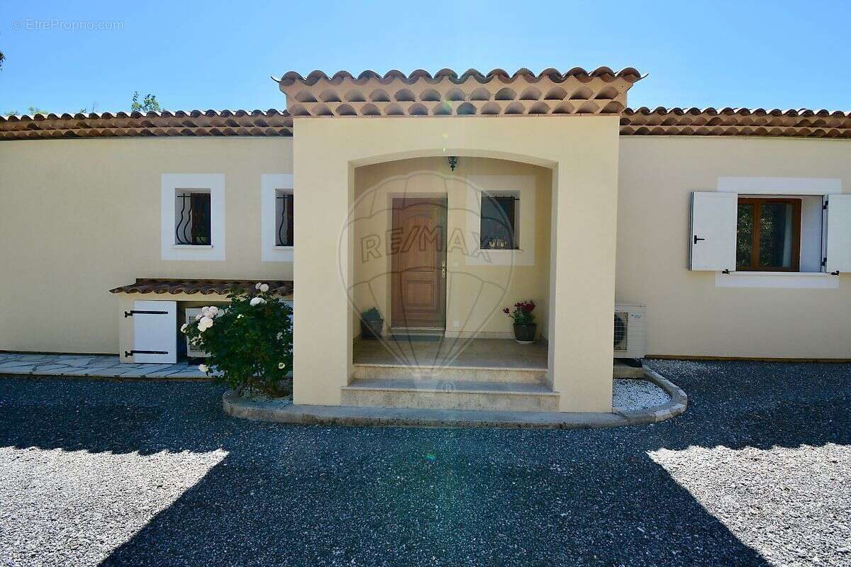 Maison à COURSEGOULES