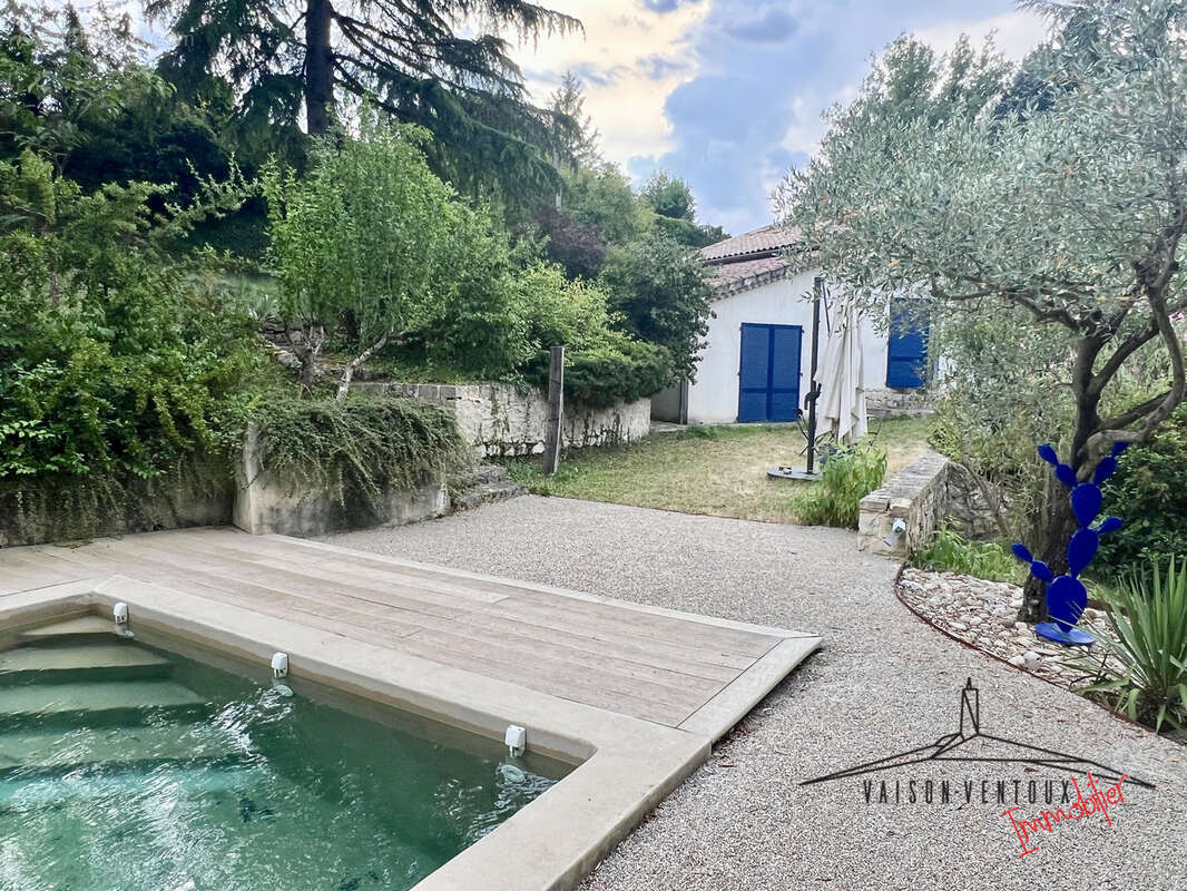 Maison à VAISON-LA-ROMAINE