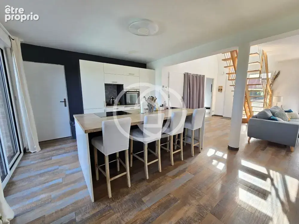 Maison semi plain-pied T5 de 136m2 avec piscine chauffée - photo 4