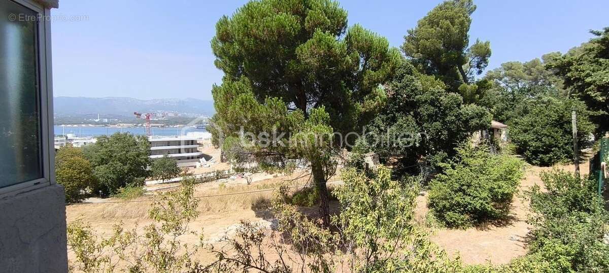 T3 de 66m² lumineux avec terrasse, aperçu mer et parking – Quartier Balaguier - photo 6