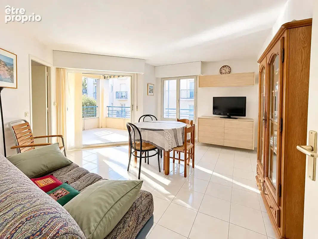 Port Fréjus Appartement  2 pièces 34.65 m2 AVEC GARAGE - photo 3