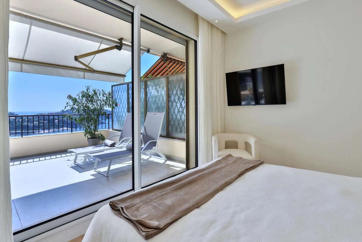 Appartement à VILLEFRANCHE-SUR-MER