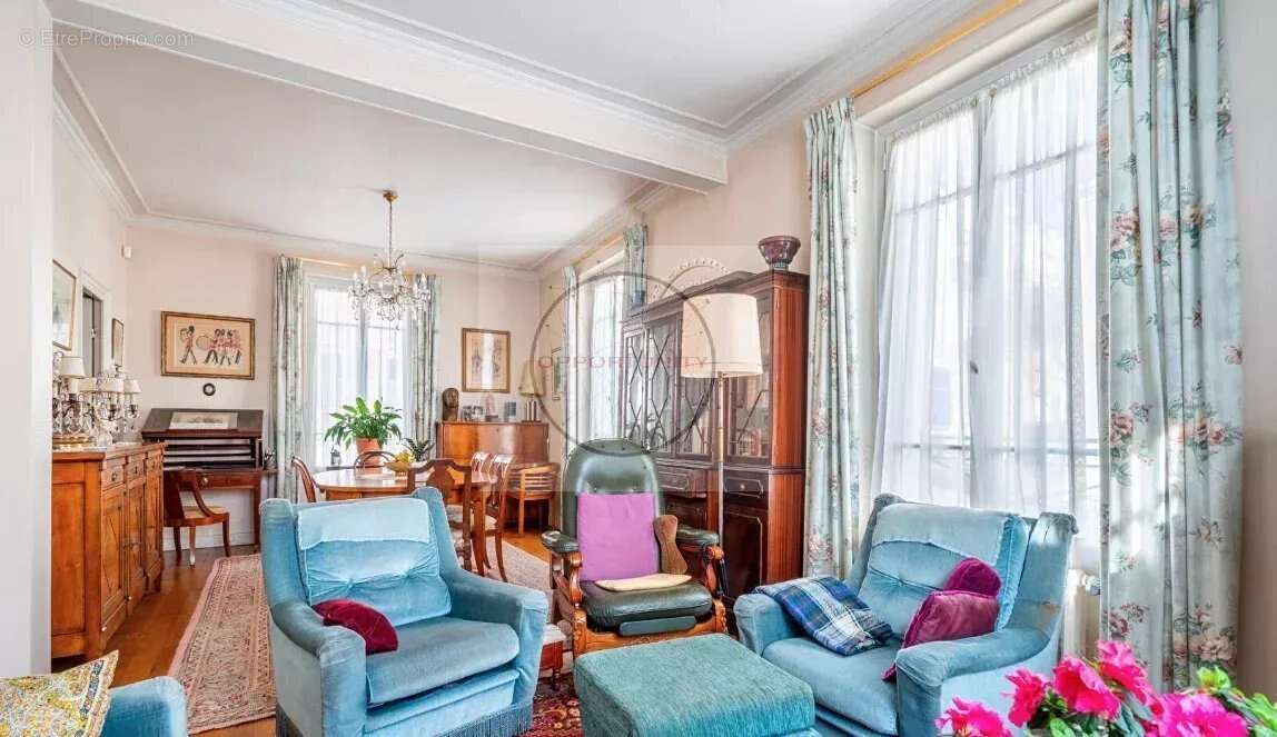 Maison à VINCENNES