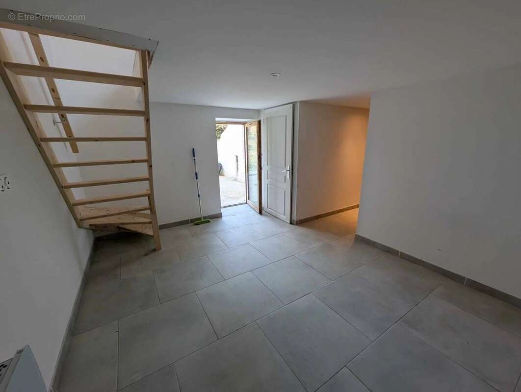 Maison à SAINT-CIRQ-MADELON