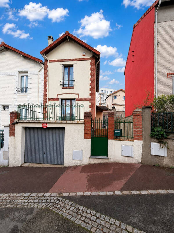 Maison à BAGNOLET
