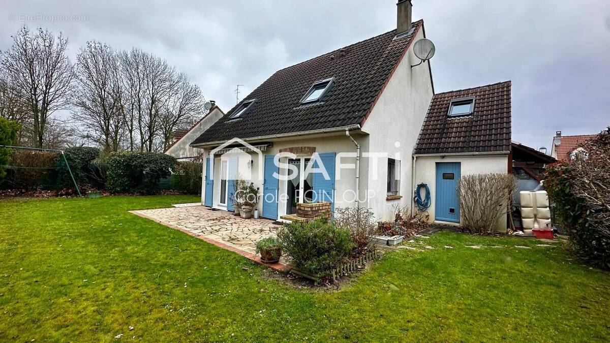 Photo 1 - Maison à OZOIR-LA-FERRIERE