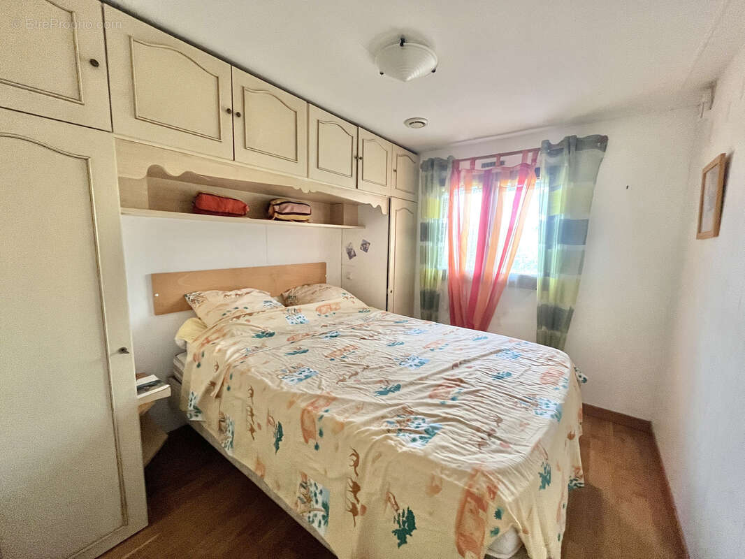 Maison à ROQUEBRUNE-SUR-ARGENS