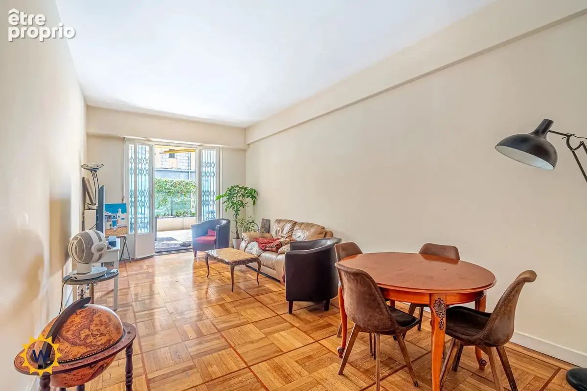 Bel appartement 3 pièces avec terrasse à Nice - photo 2