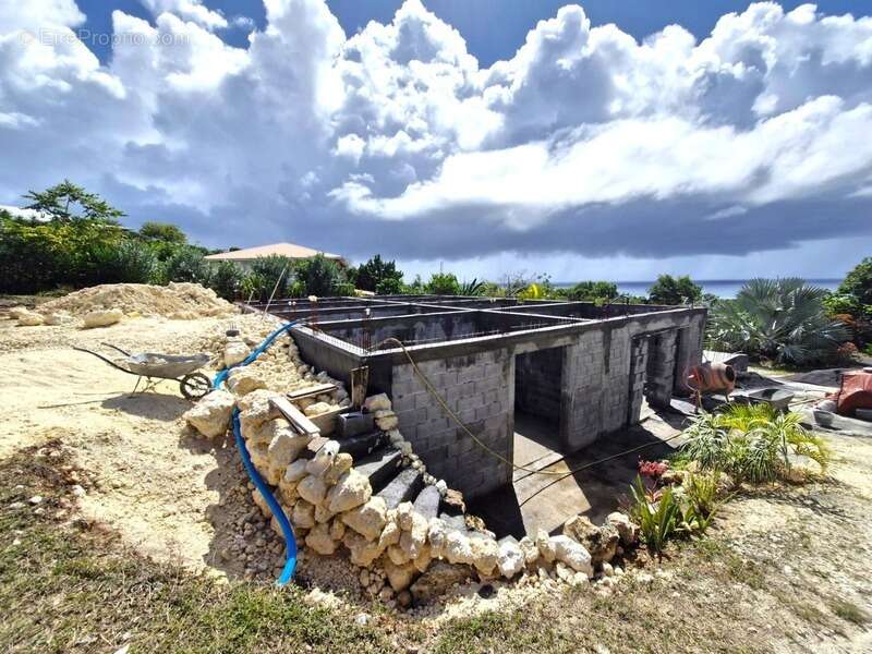 Maison à GRAND-BOURG