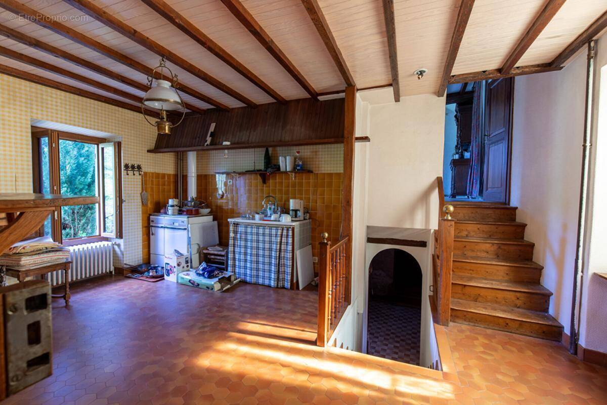 Maison à AUFFREVILLE-BRASSEUIL