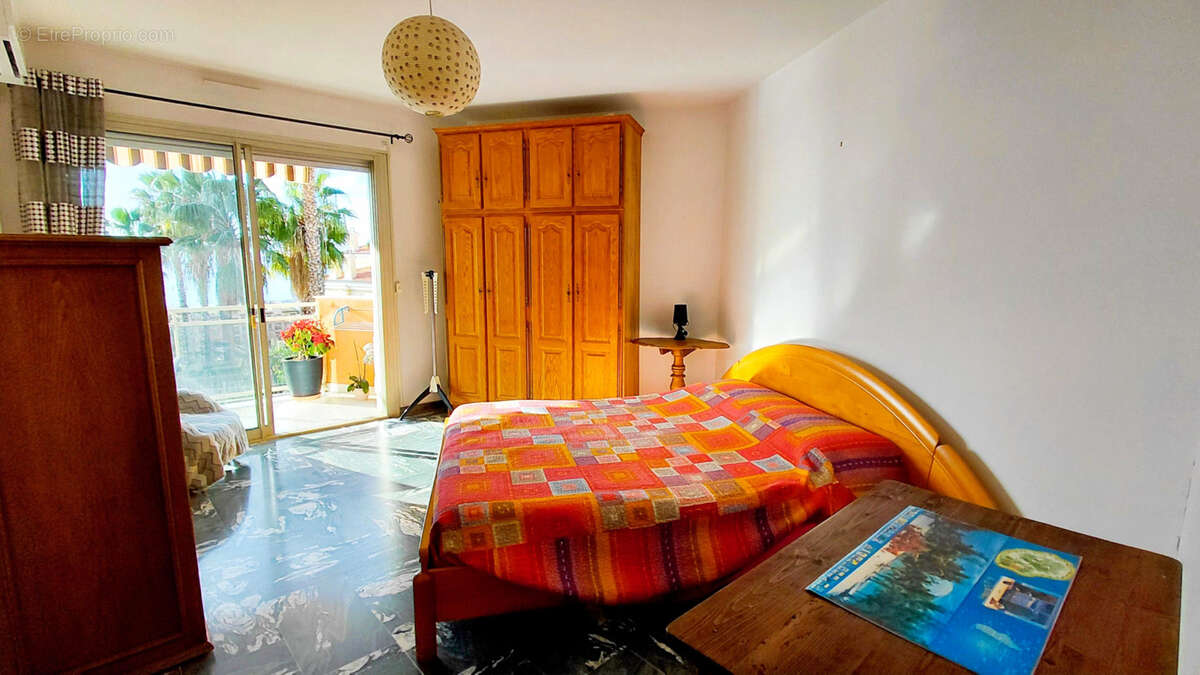Appartement à MENTON
