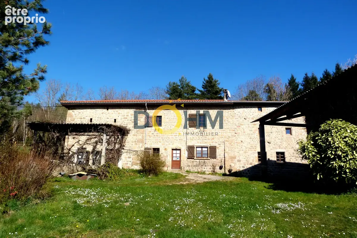 Maison à SAINT-NIZIER-DE-FORNAS