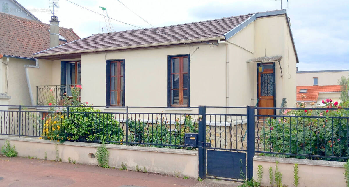 Maison à BONDY