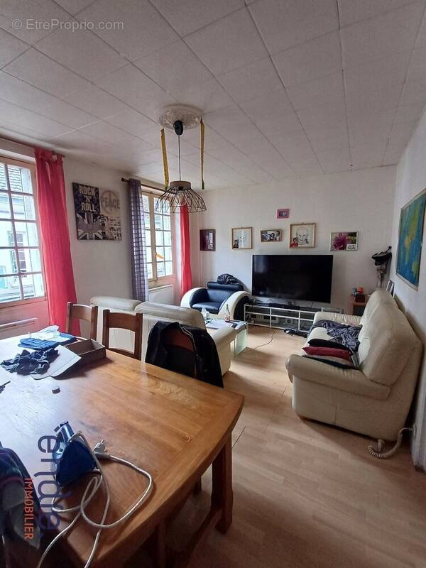 Maison à EXCIDEUIL
