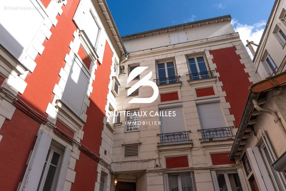 Appartement à PARIS-14E