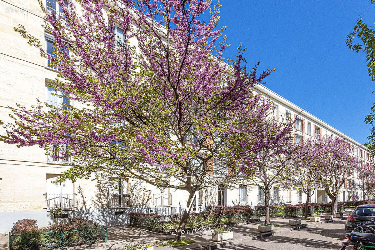 Appartement à MONTROUGE