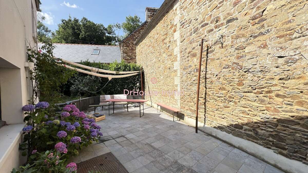 Commerce 232 m² à Lezardrieux  - photo 17