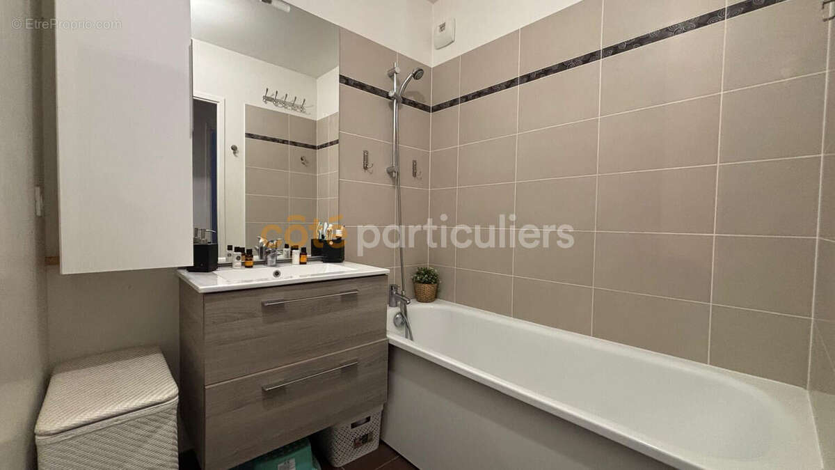 Appartement à MOISSY-CRAMAYEL