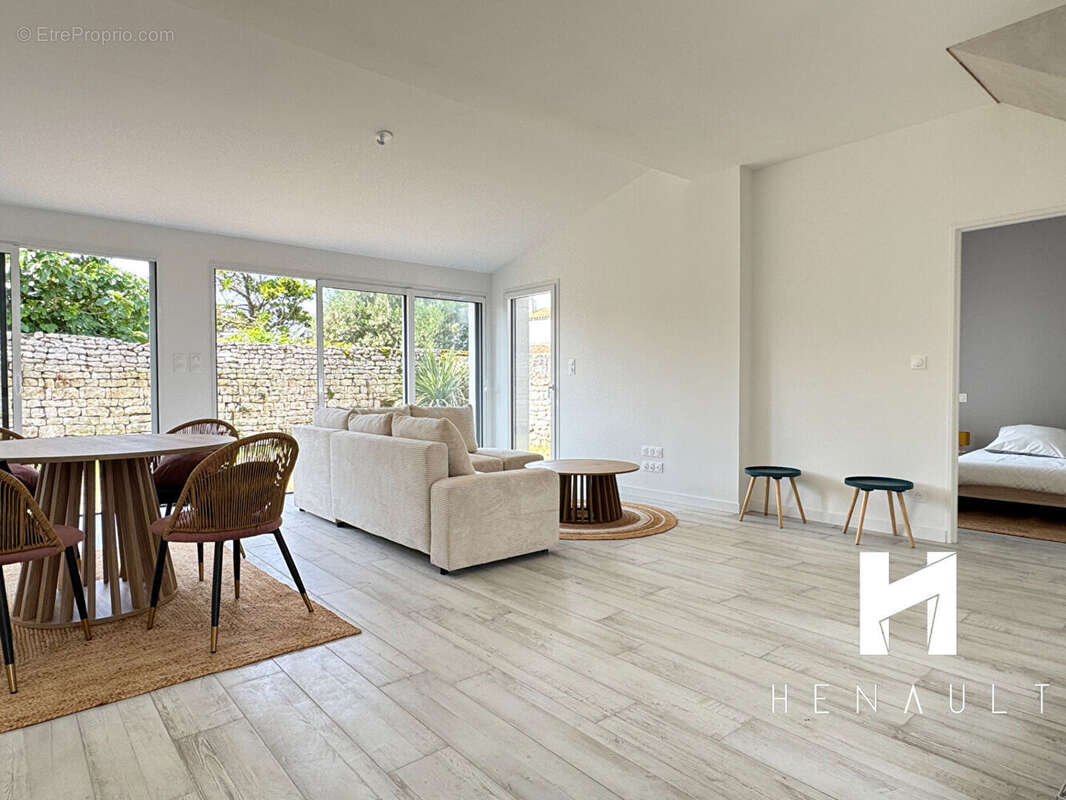 Maison à SAINTE-MARIE-DE-RE