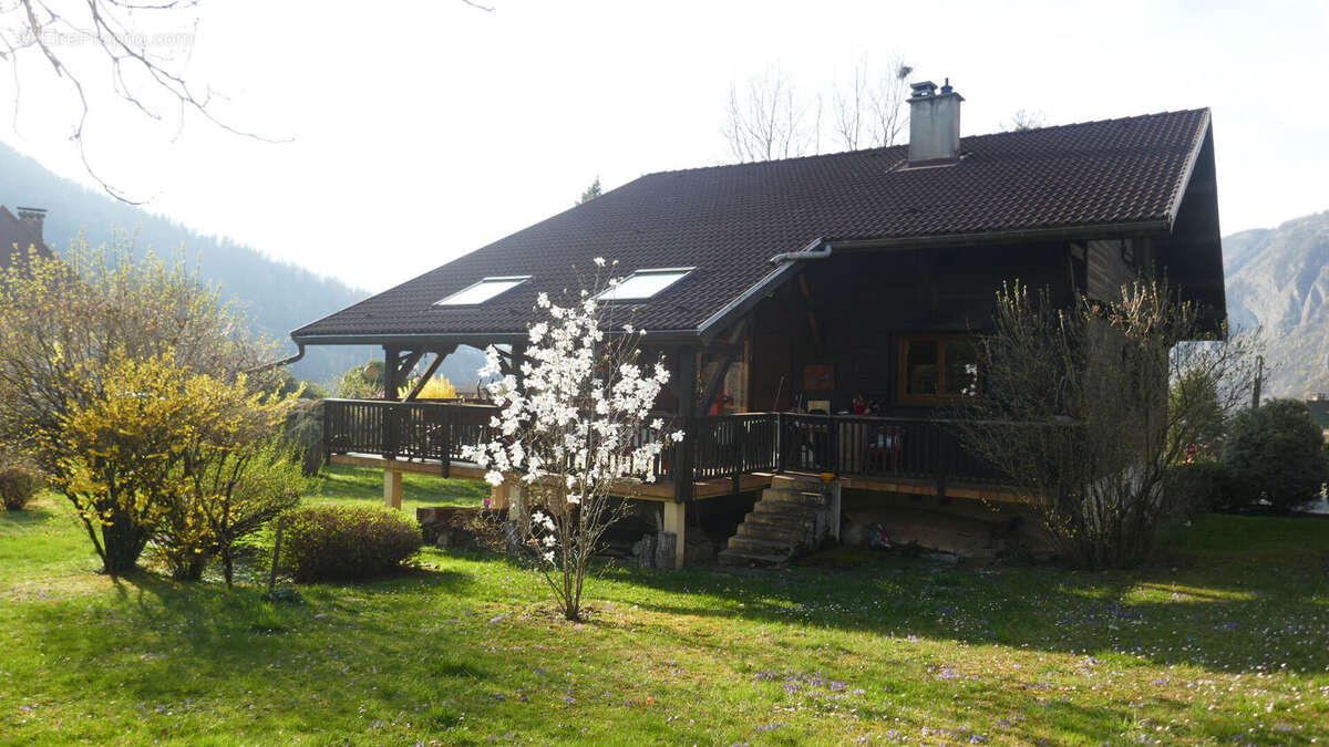 Maison 194m² à faverges-seythenex - photo 3