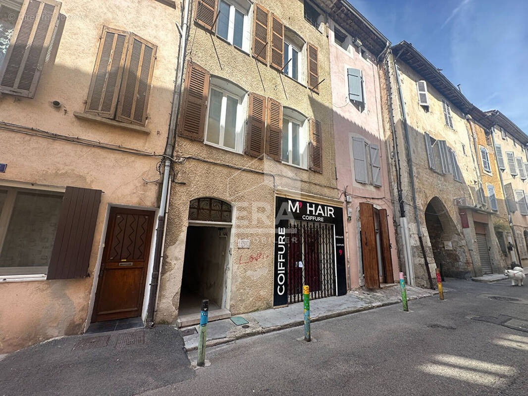 Appartement à SAINT-MAXIMIN-LA-SAINTE-BAUME