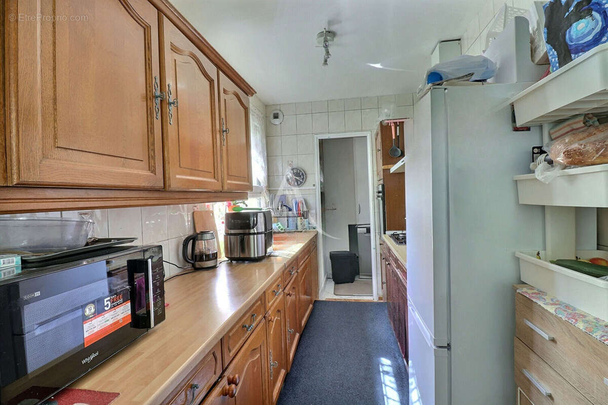 Appartement à SARTROUVILLE