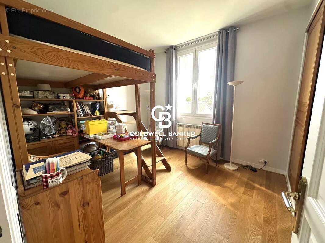 Maison à LE VESINET