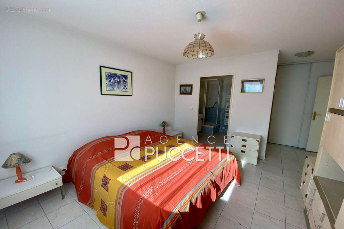 Appartement à VENCE
