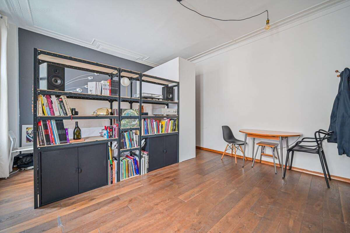 Appartement à PARIS-18E