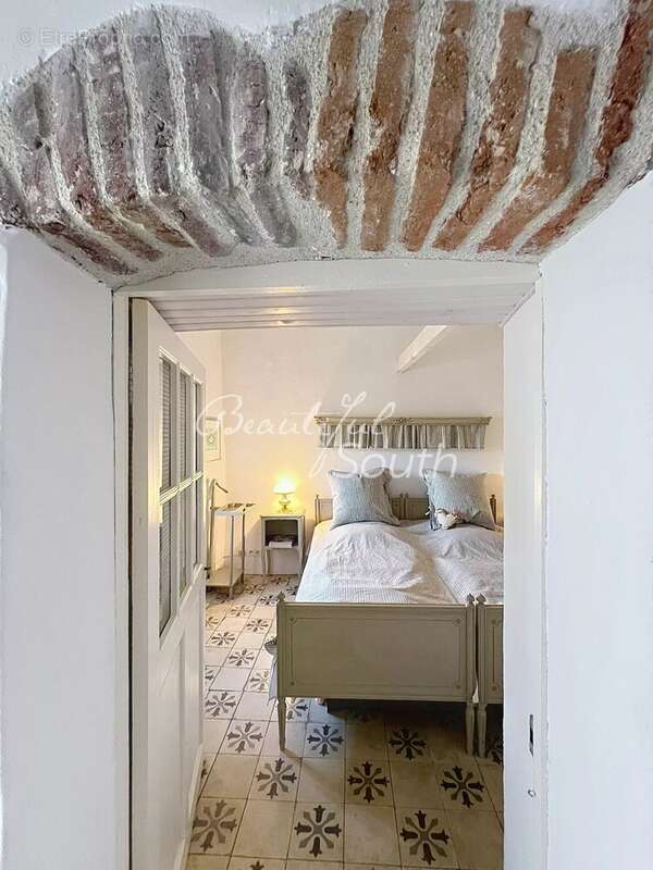 Maison de village de caractere avec vues, rodes - photo 8