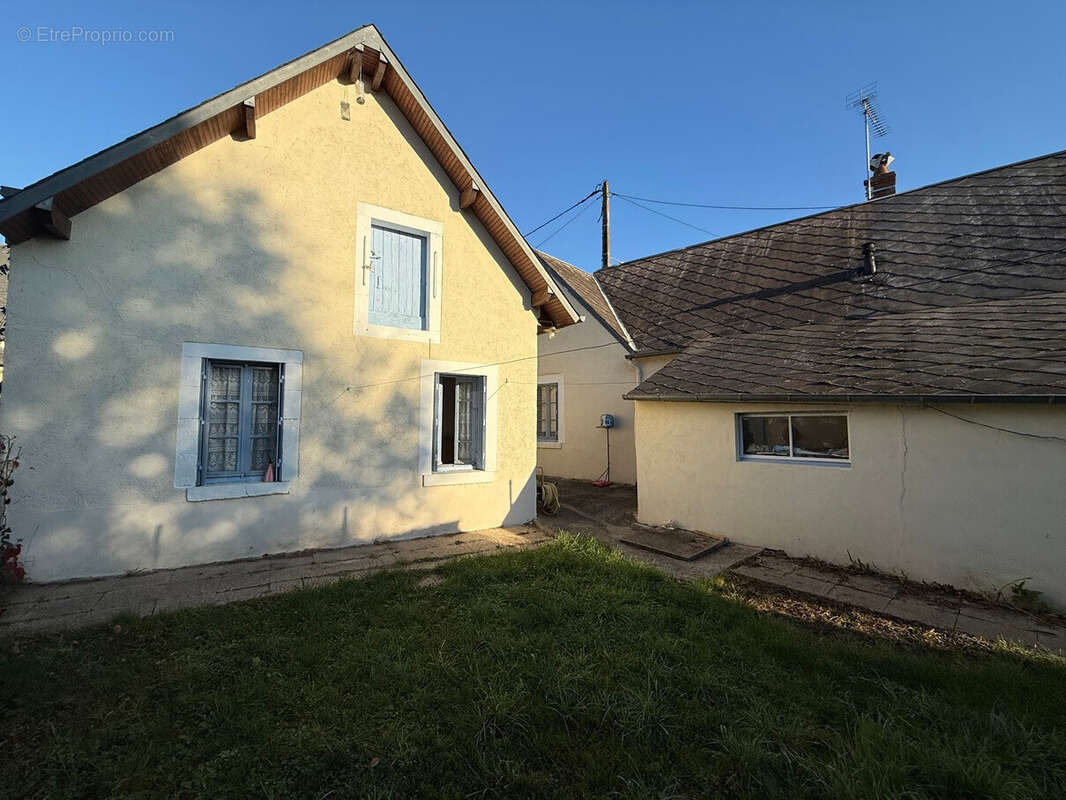 Maison à MAREUIL-SUR-ARNON