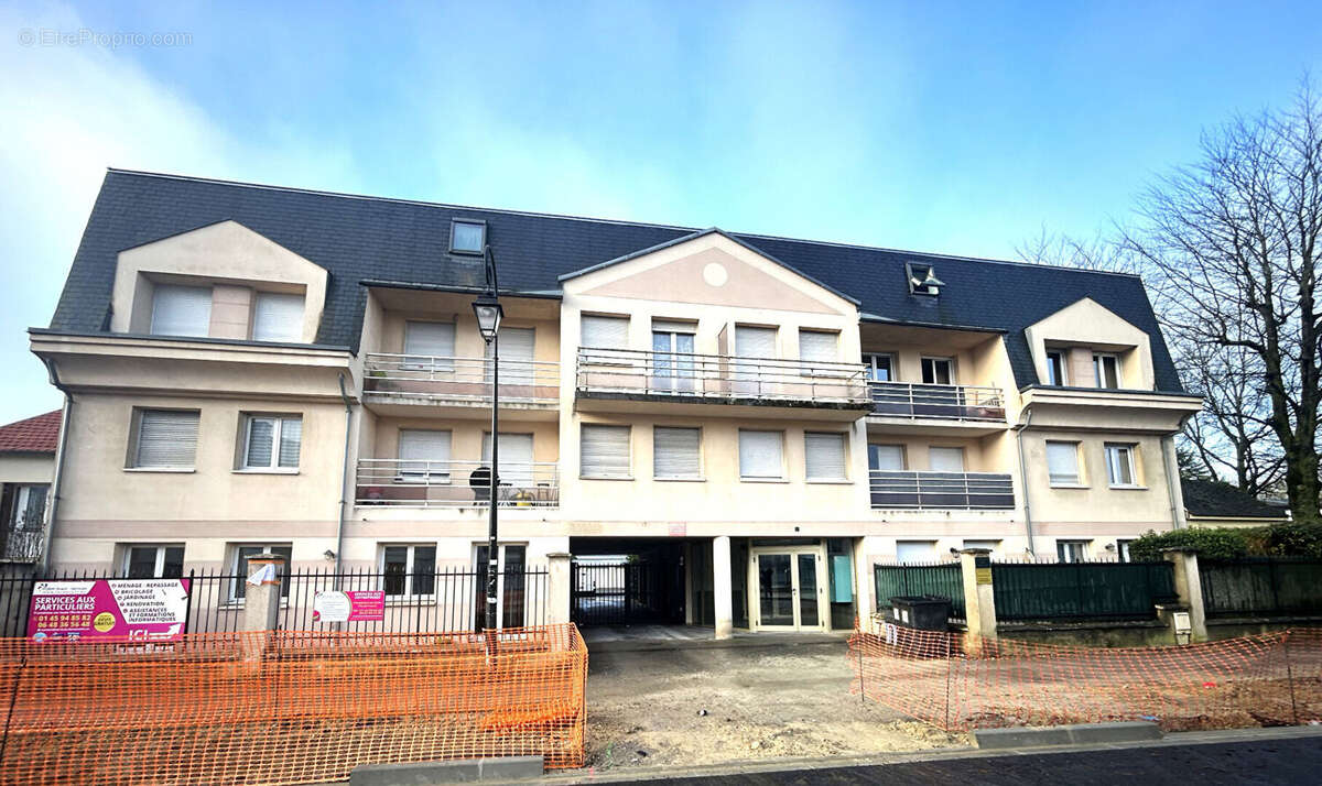 Appartement à LA QUEUE-EN-BRIE