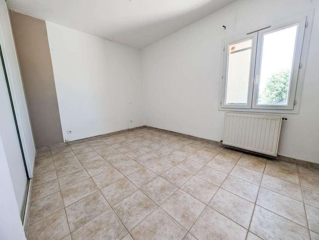 Maison 80 m² à Saint-Christol-Les-Ales  - photo 8