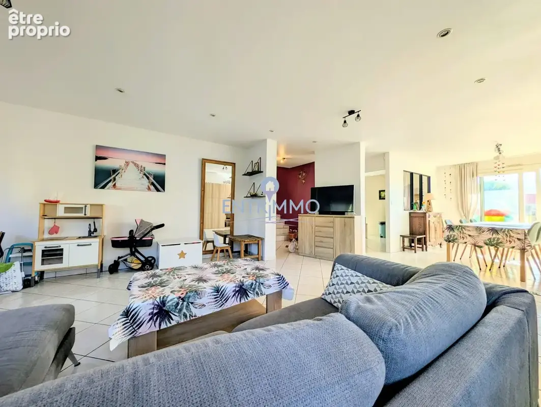 Maison 7 pièces 209 m² à vendre à Albens (73410) - photo 3